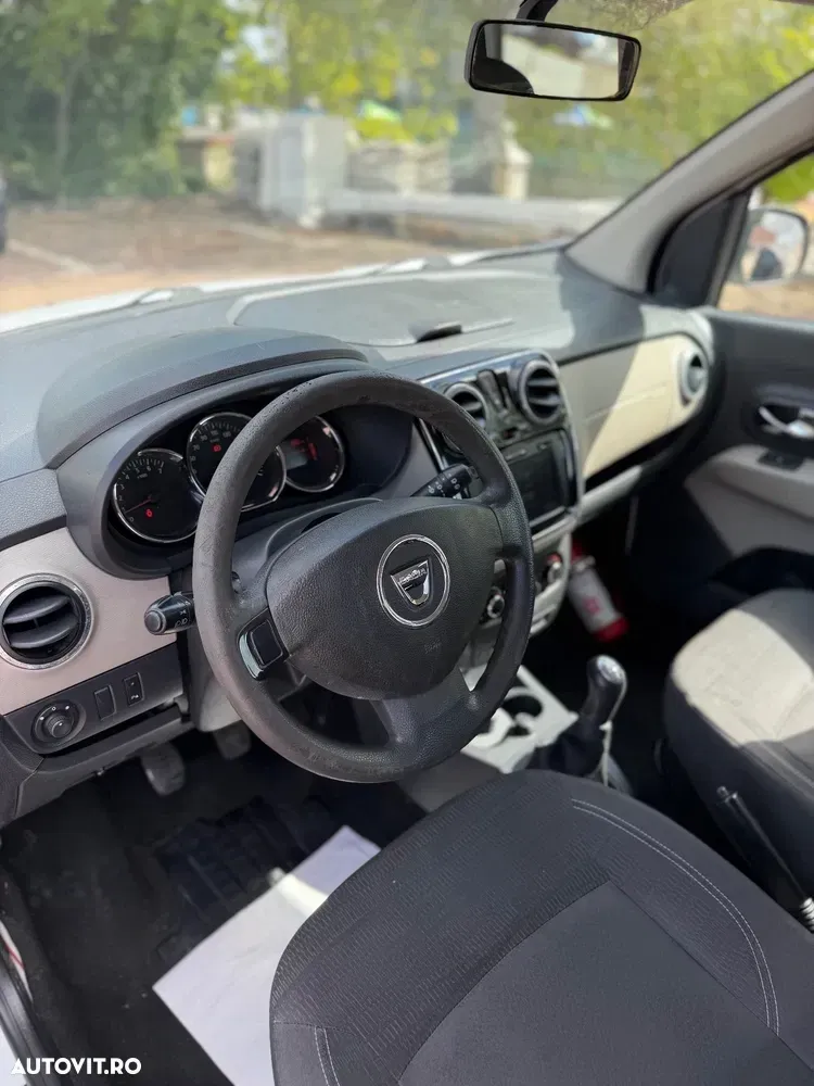 Dacia Lodgy 1.6 Laureate — imagine 6