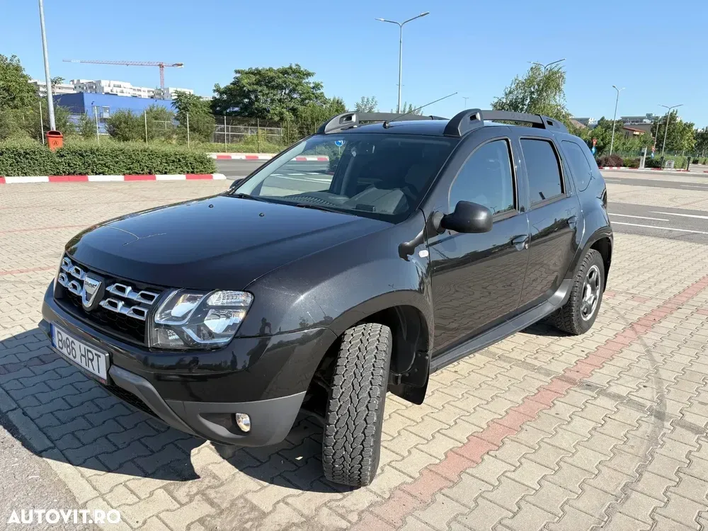 Dacia Duster I 1.6 4x4 Laureate — imagine 2