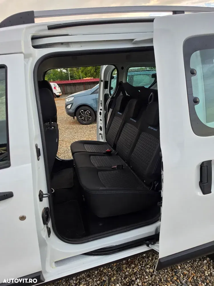 Dacia Dokker 1.2 TCe 115 CP Stepway — imagine 6