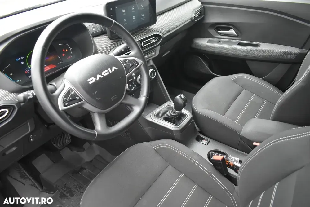 Dacia Jogger 5 locuri HEV 140 Extreme — imagine 6