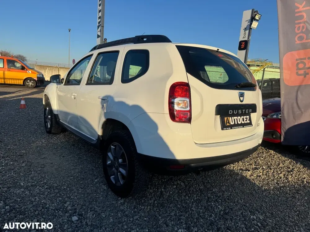 Dacia Duster 1.6 16V 105 4x2 Laureate — imagine 4