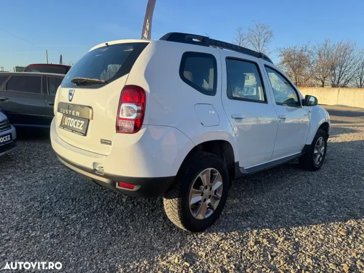 Dacia Duster 1.6 16V 105 4x2 Laureate