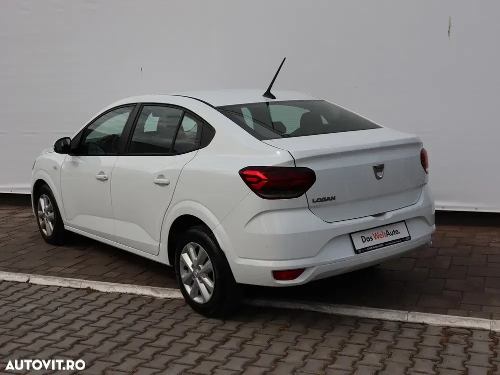 Dacia Logan III TCe 90 MT6 Comfort — imagine 3