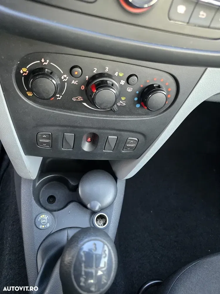 Dacia Sandero II 1.2 Ambiance — imagine 6