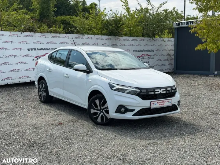 Dacia Logan TCe 90 MT6 Journey