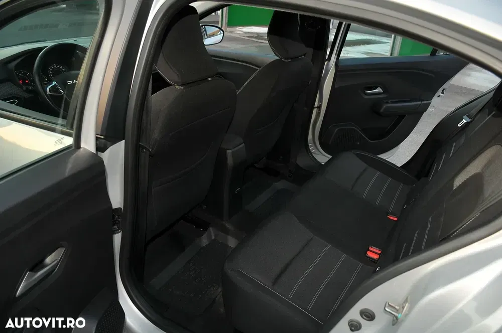 Dacia Logan III TCe 90 MT5 Comfort — imagine 5