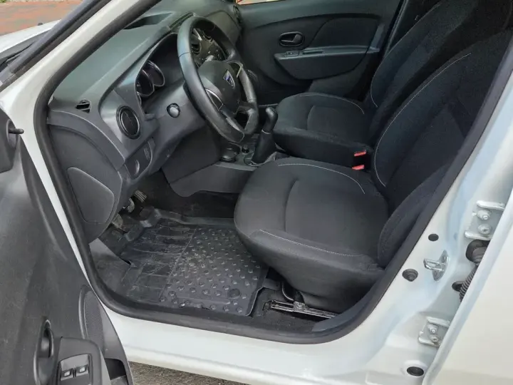 Dacia Logan II 1.0 SCe Laureate