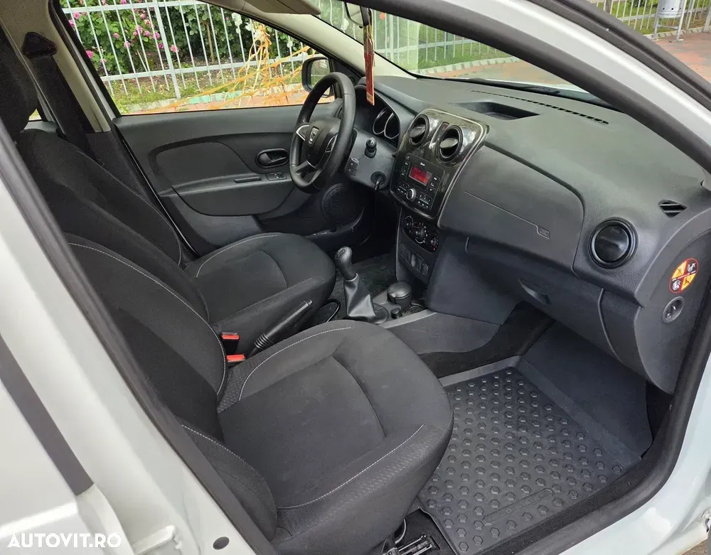 Dacia Logan II 1.0 SCe Laureate — imagine 4