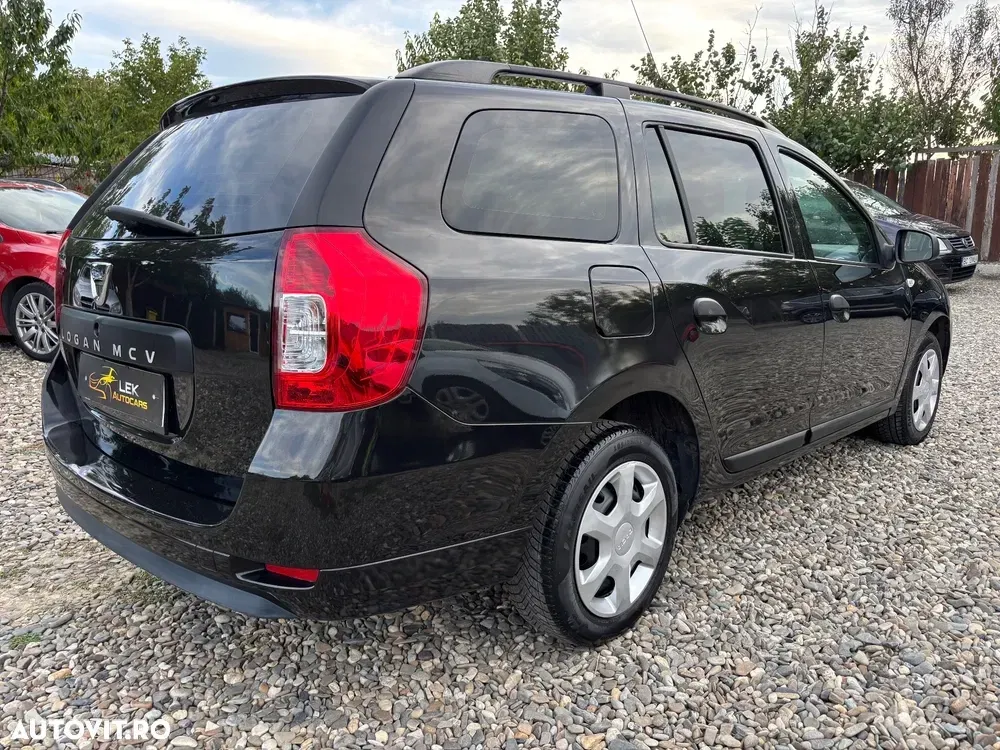 Dacia Logan MCV 0.9 Ambiance — imagine 2