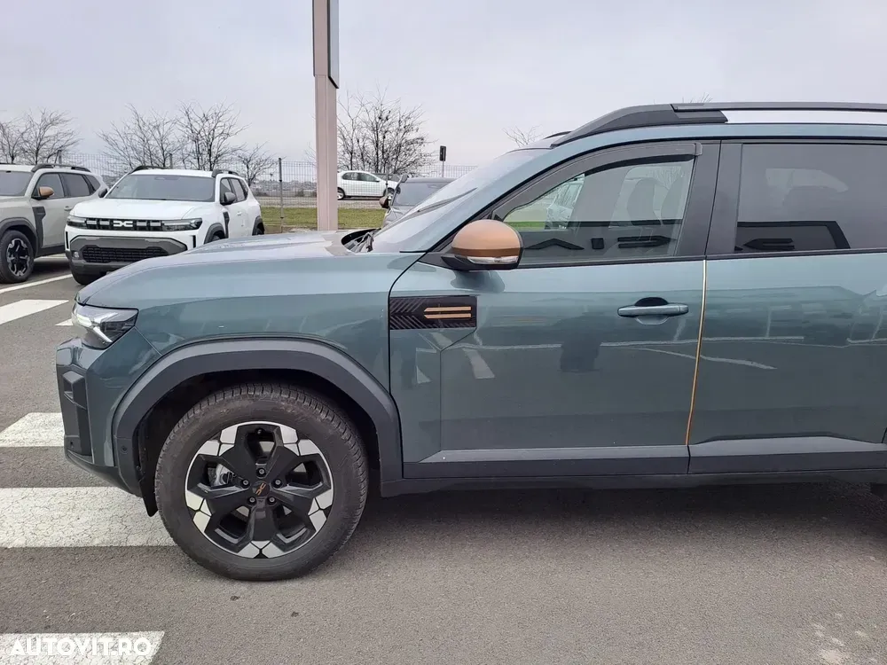 Dacia Bigster HEV 155 Extreme — imagine 3