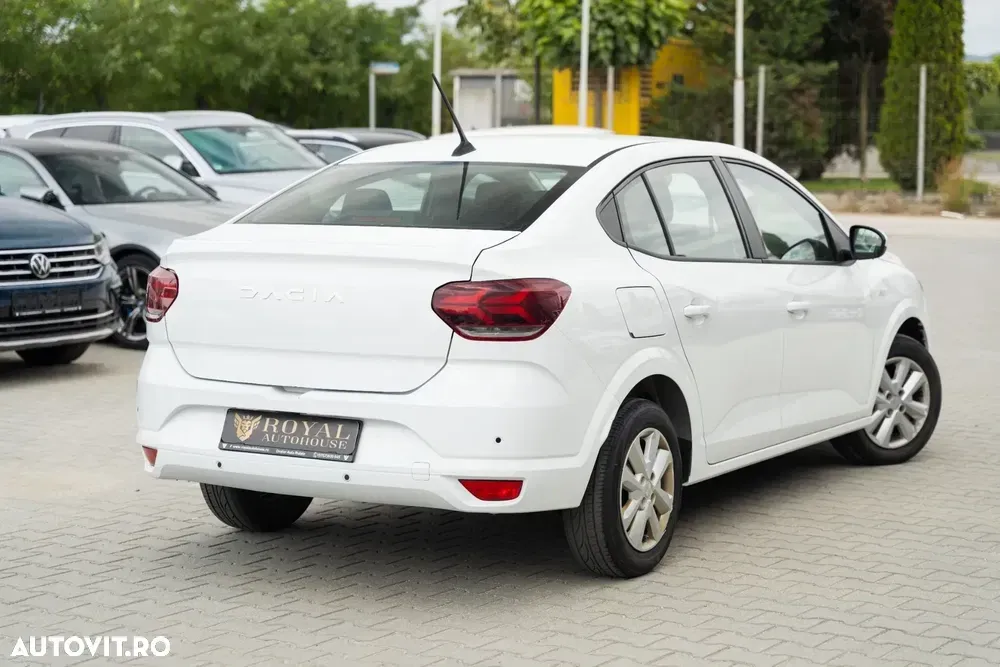 Dacia Logan III TCe 90 MT6 Prestige — imagine 4