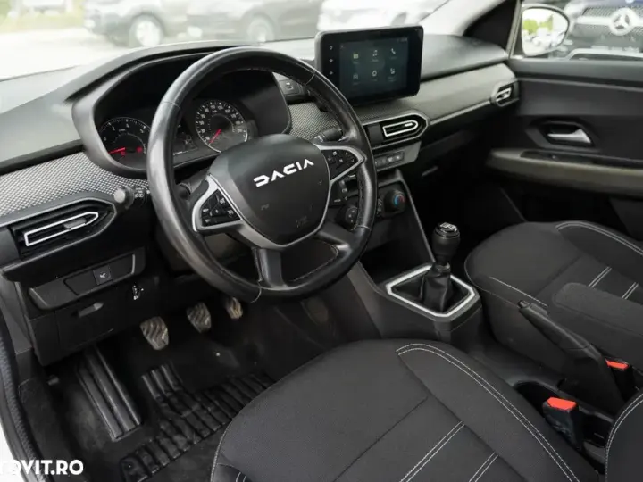 Dacia Logan III TCe 90 MT6 Prestige