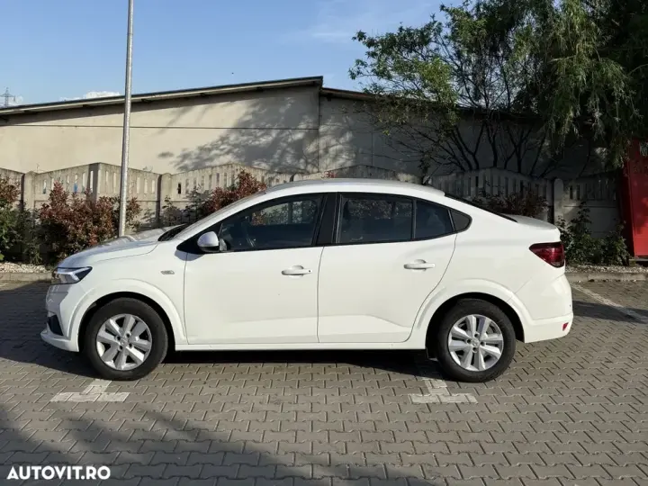 Dacia Logan III TCe 90 MT6 Expression