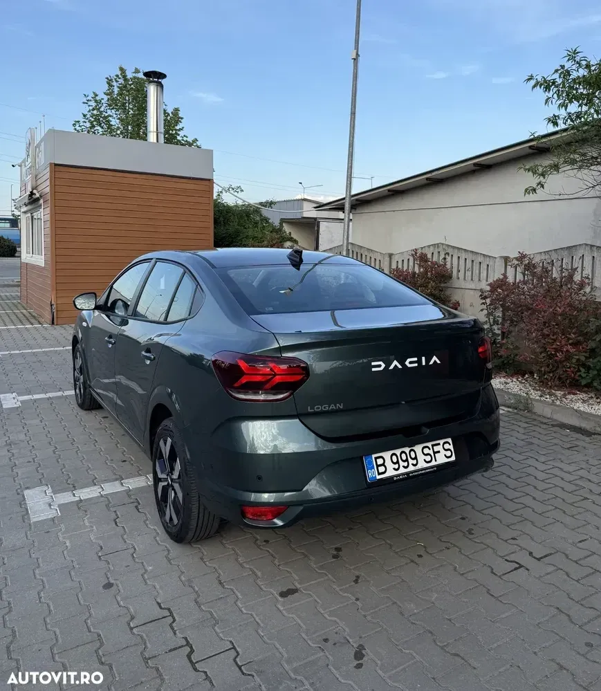 Dacia Logan III TCe 90 CVT Journey — imagine 2