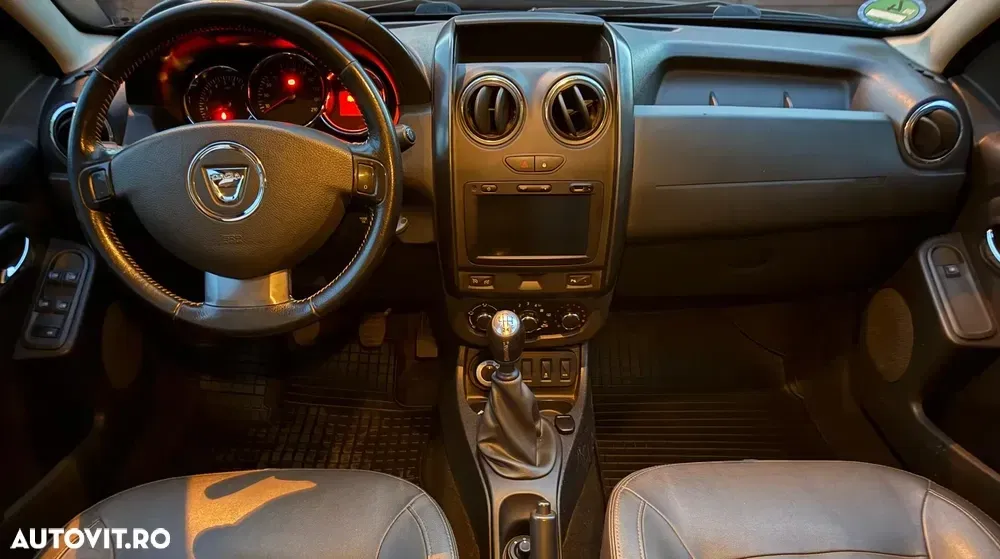 Dacia Duster I dCi 110 FAP 4x4 Prestige — imagine 6