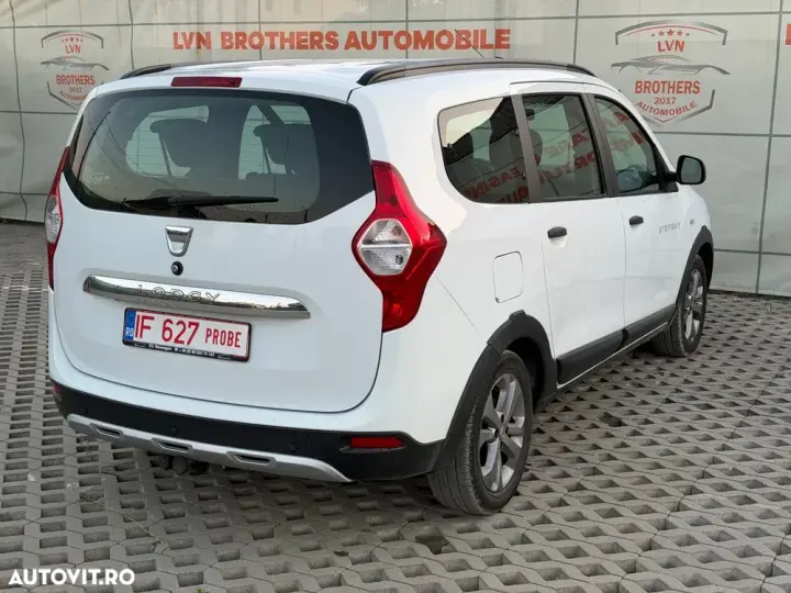 Dacia Lodgy 1.5 dCi 109 CP Stepway