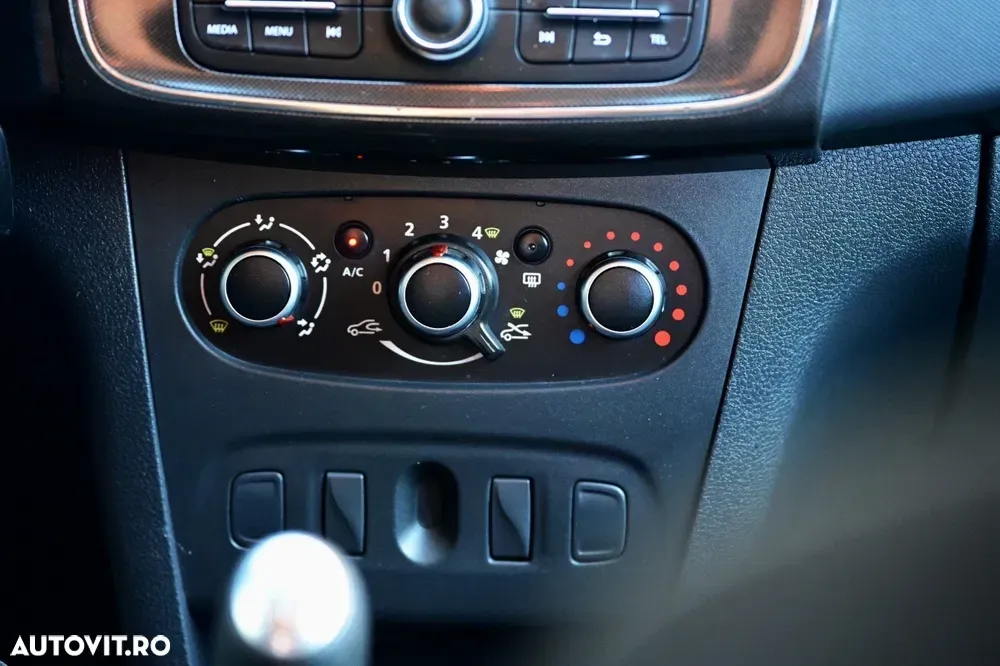 Dacia Logan MCV 1.5 Blue dCi Ambiance — imagine 6