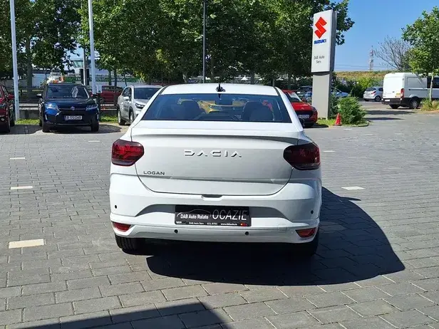 Dacia Logan TCe 90 CVT Journey