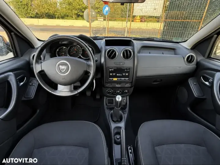 Dacia Duster 1.6 4x2 Laureate