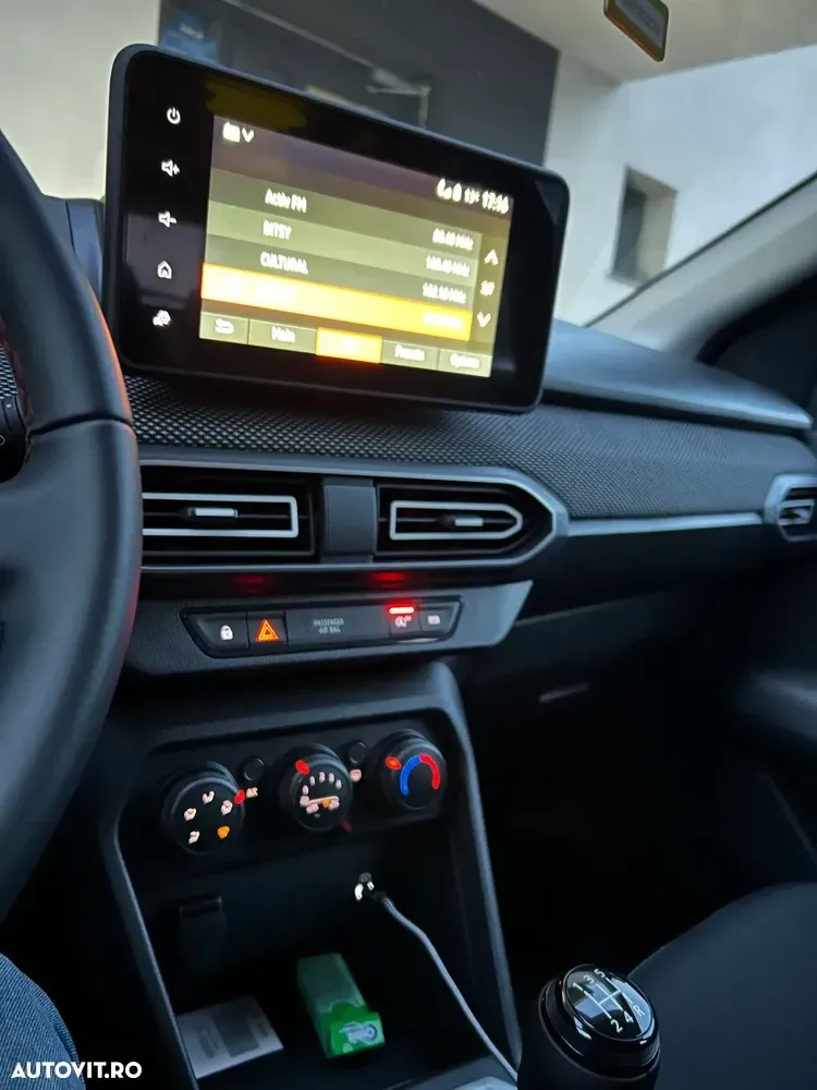 Dacia Sandero III TCe 90 MT5 Expression — imagine 2