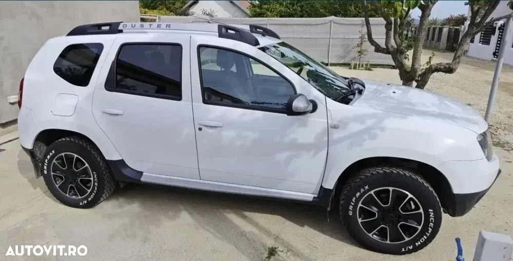 Dacia Duster I 1.5 Blue dCi 4WD SL Orange — imagine 3