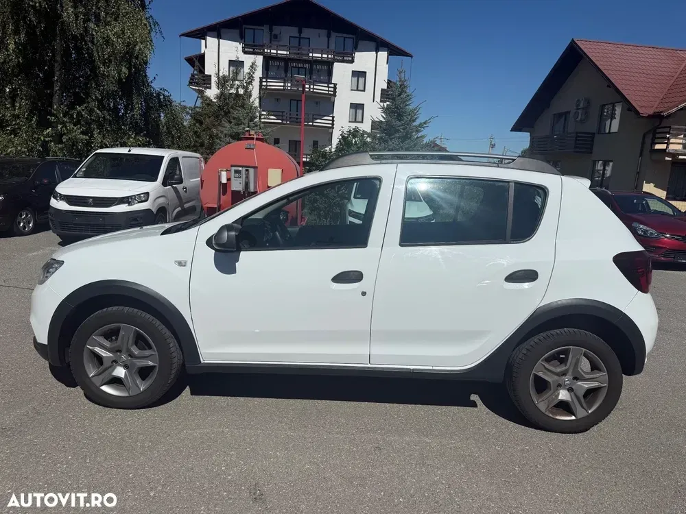 Dacia Sandero 0.9 TCe Ambiance — imagine 3