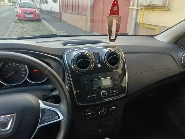Dacia Logan III 1.5 dCi Laureate