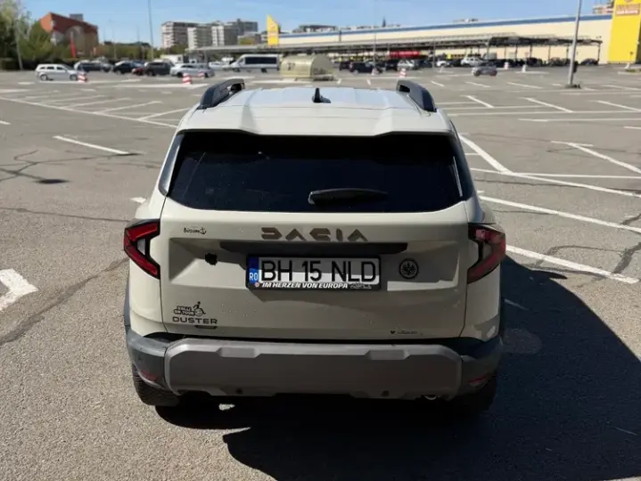 Dacia Duster III HEV 140 Extreme