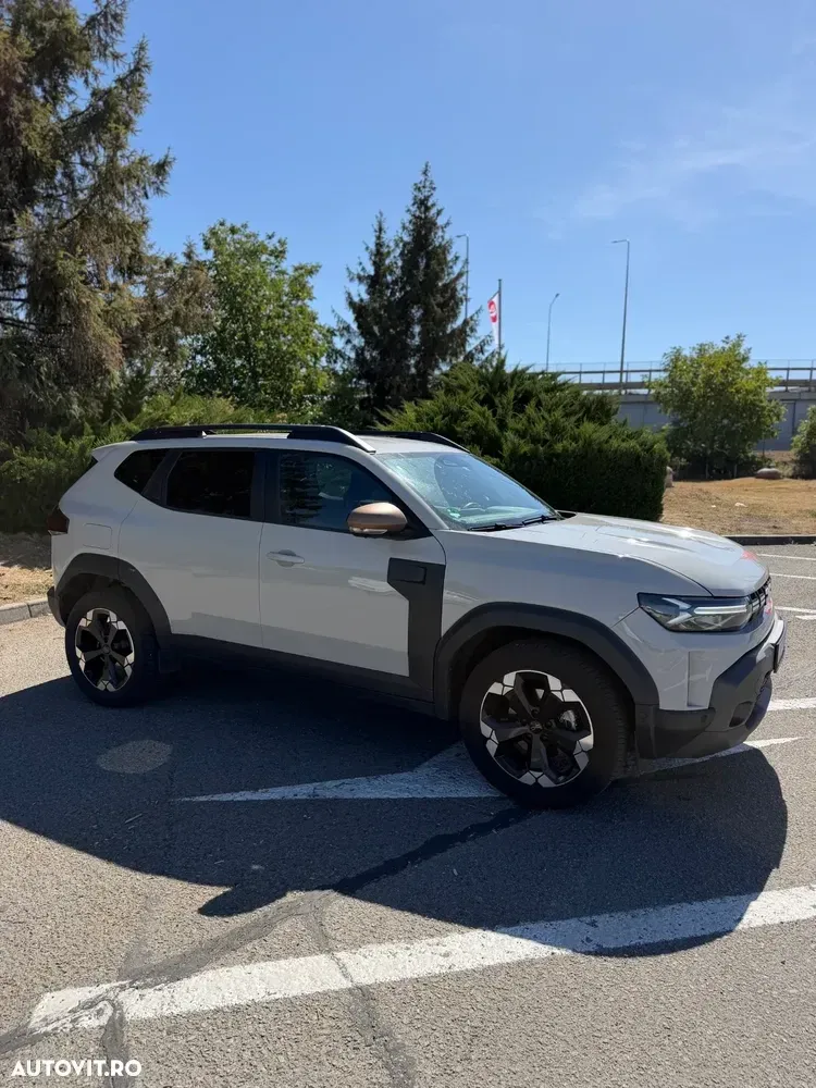 Dacia Duster III HEV 140 Extreme — imagine 4