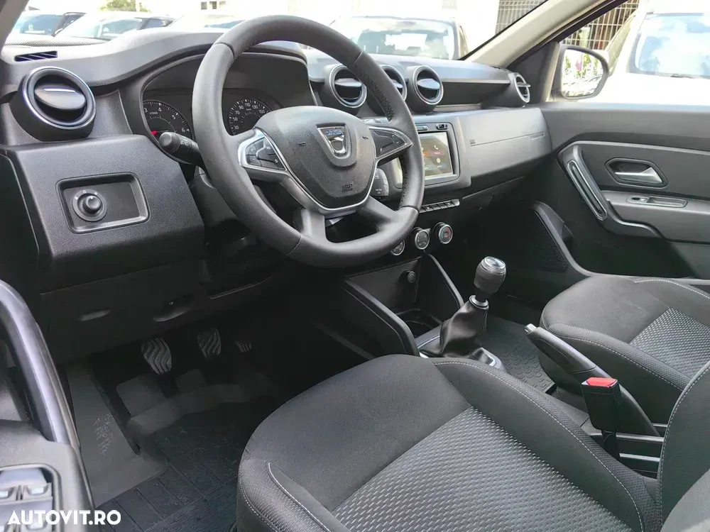 Dacia Duster Blue dCi 115 4WD Prestige — imagine 4