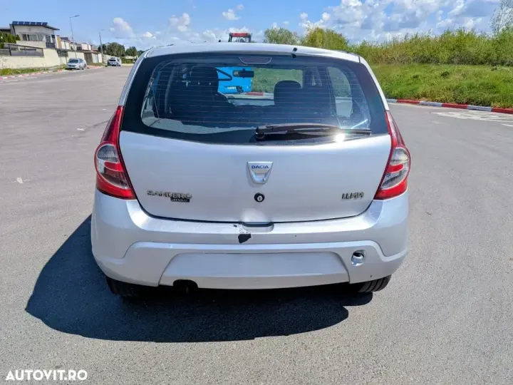 Dacia Sandero I 1.4 MPI Laureate