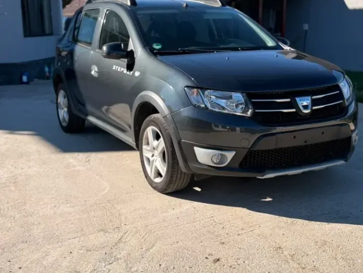 Dacia Sandero II TCe 90 S&S Laureate
