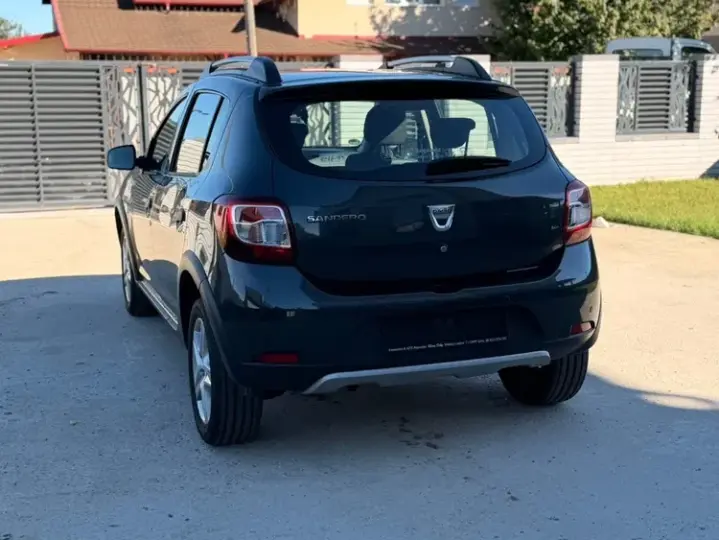 Dacia Sandero II TCe 90 S&S Laureate