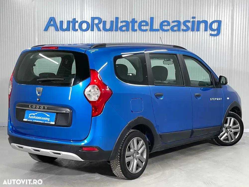 Dacia Lodgy 1.5 Blue dCi Stepway — imagine 3