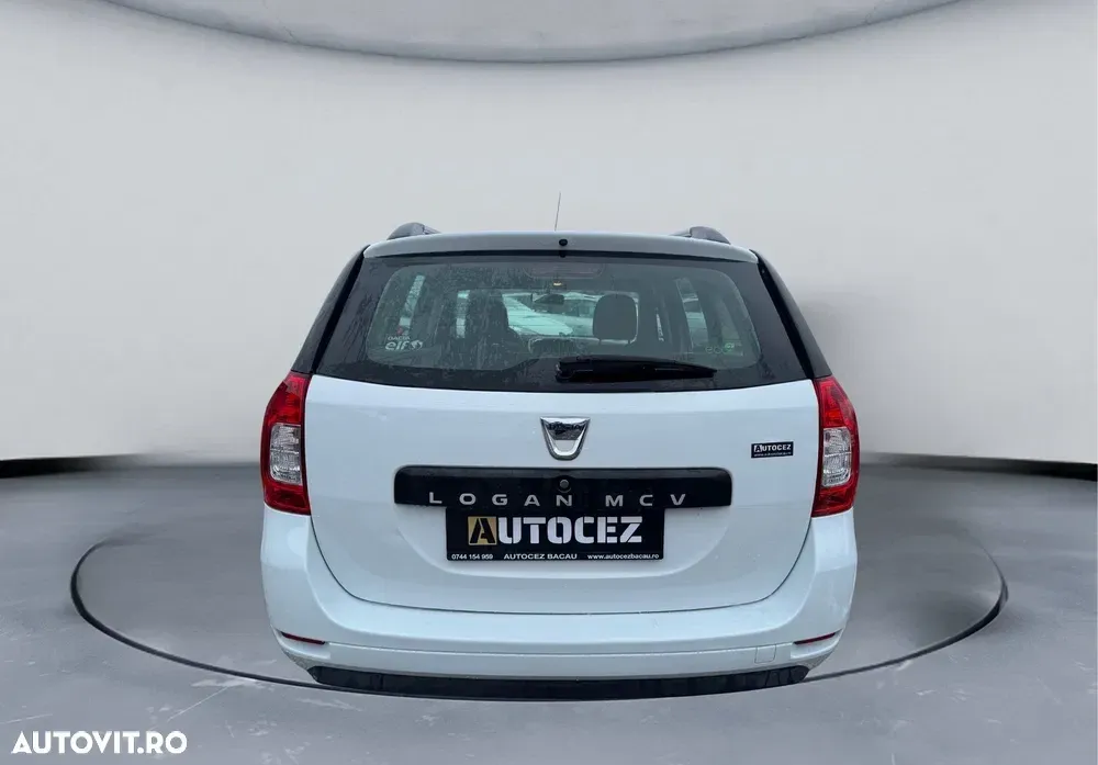 Dacia Logan 1.5 dCi Laureate — imagine 4