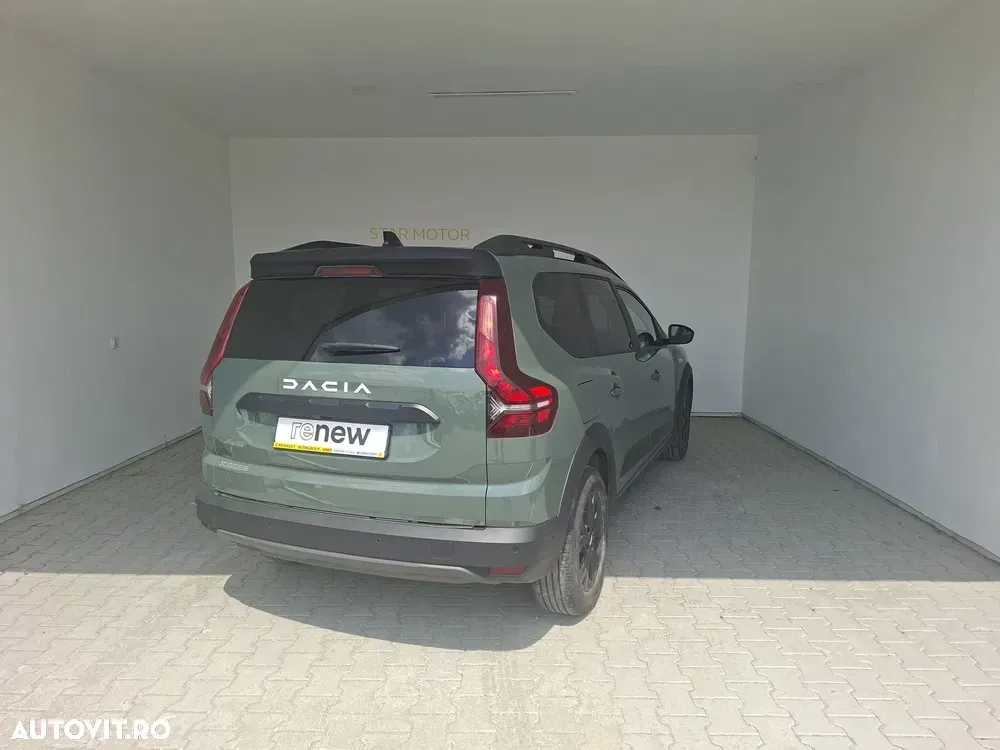 Dacia Jogger 5 locuri TCe 110 SL Extreme — imagine 2
