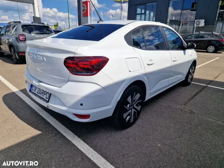 Dacia Logan ECO-G 100 MT5 Expression