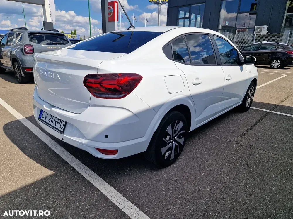 Dacia Logan ECO-G 100 MT5 Expression — imagine 2