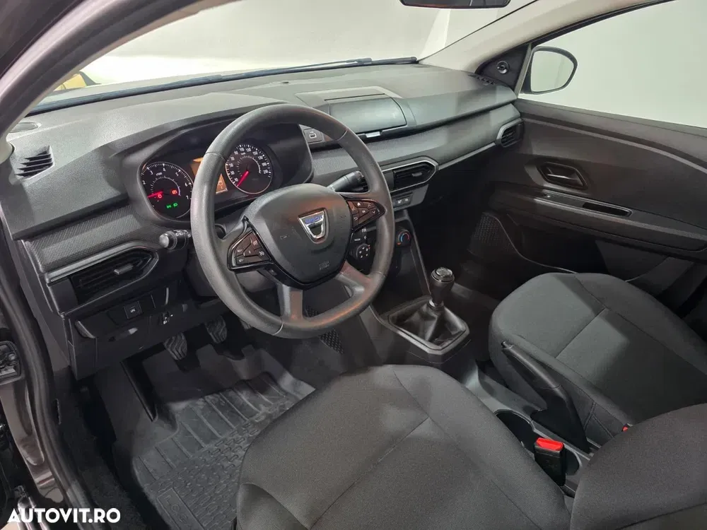 Dacia Logan III ECO-G 100 Essential — imagine 3