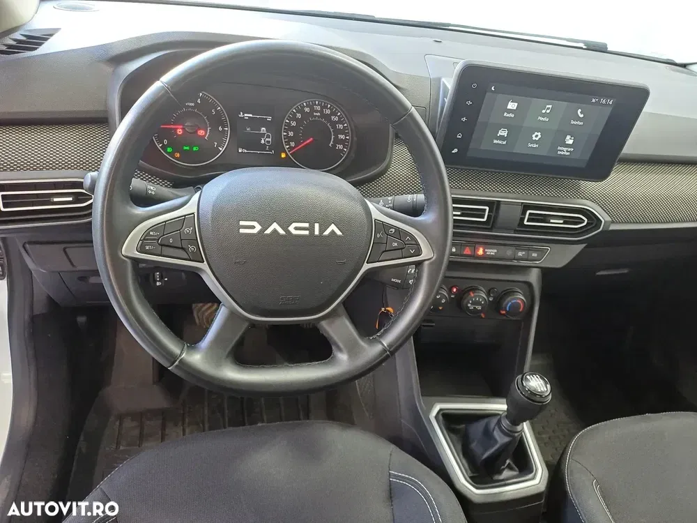 Dacia Logan III TCe 90 MT6 Prestige — imagine 6