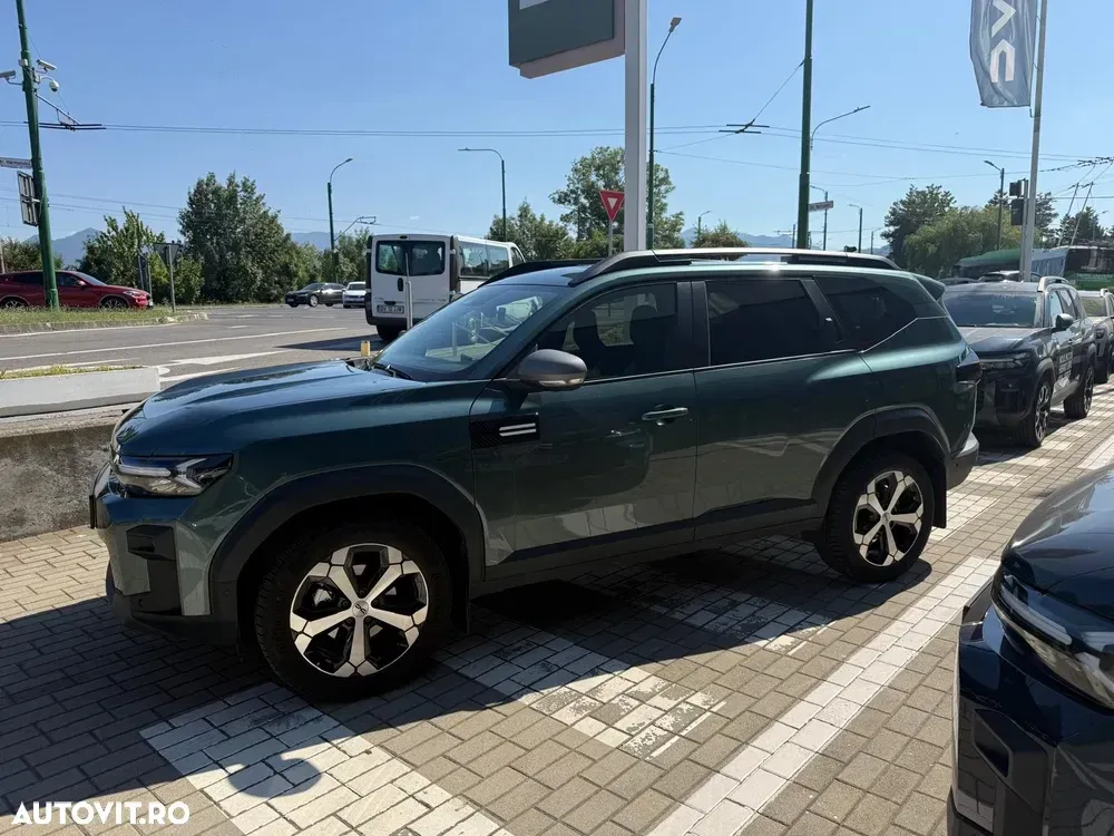 Dacia Bigster 150 4x4 MHEV Journey — imagine 5