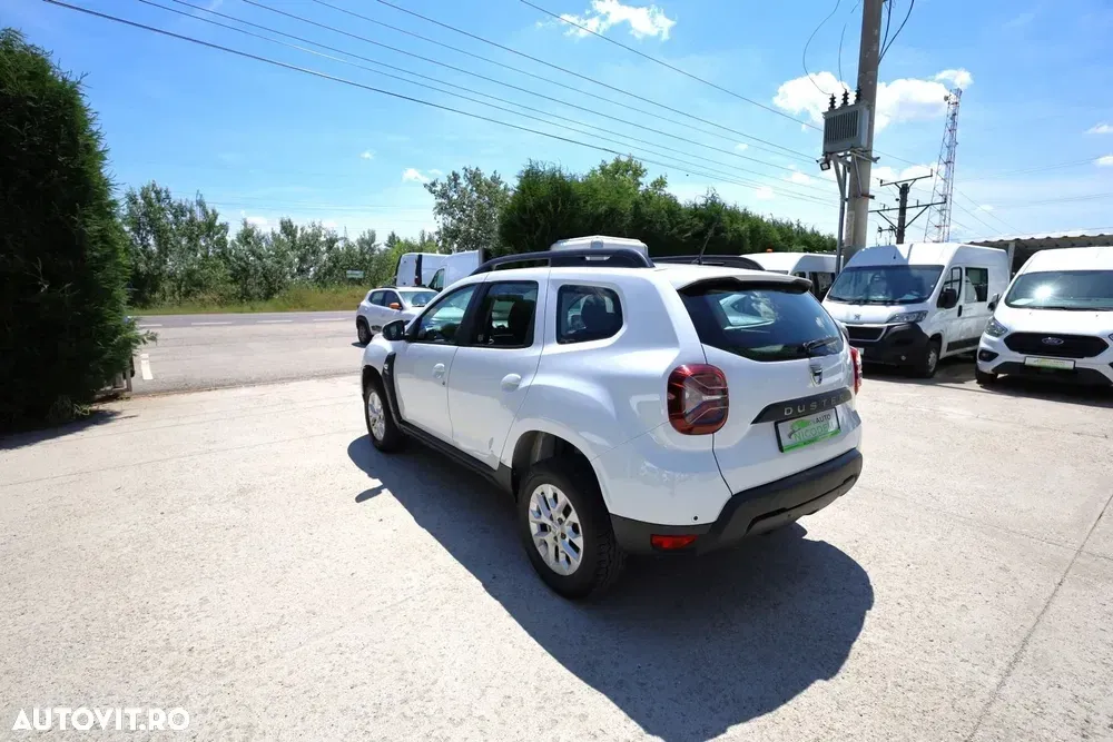 Dacia Duster 1.5 Blue dCi 4WD Comfort — imagine 4