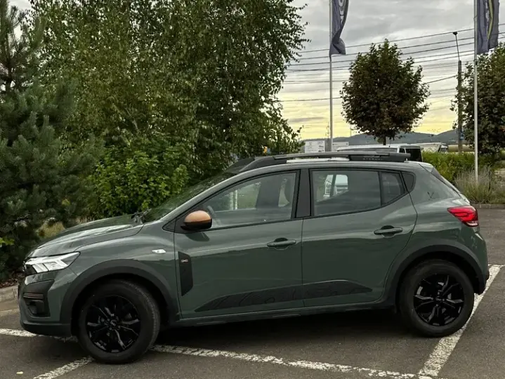 Dacia Sandero Stepway III TCe 110 MT6 Extreme