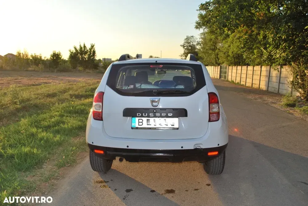 Dacia Duster 1.5 dCi 4x4 Laureate — imagine 4