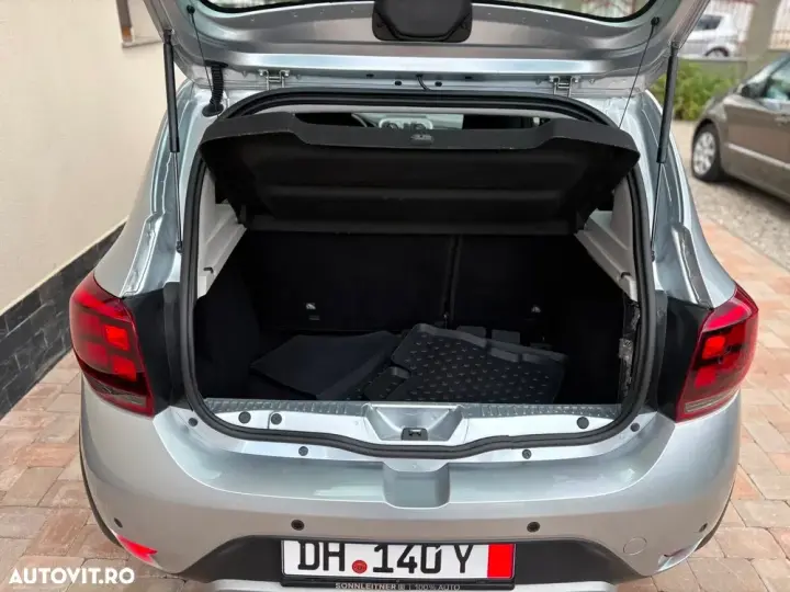 Dacia Sandero Stepway 0.9 TCe SL Techroad