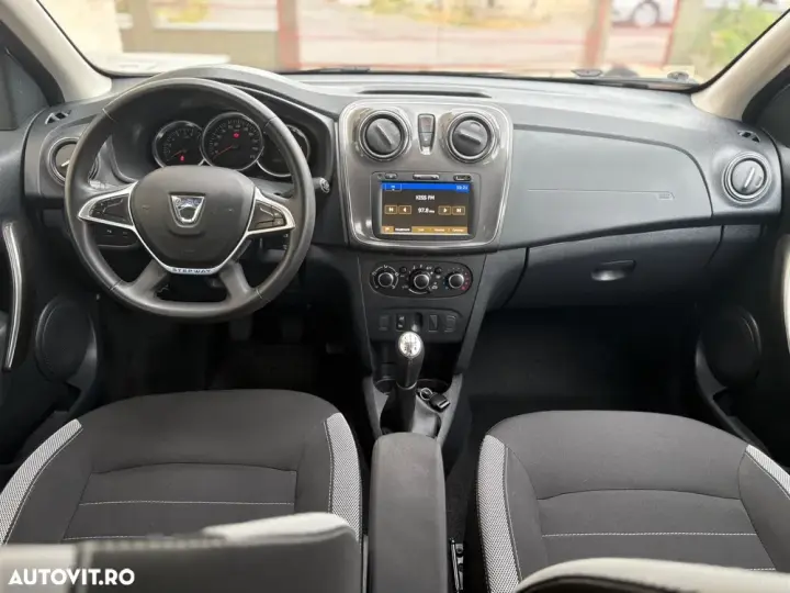Dacia Sandero Stepway 0.9 TCe SL Techroad