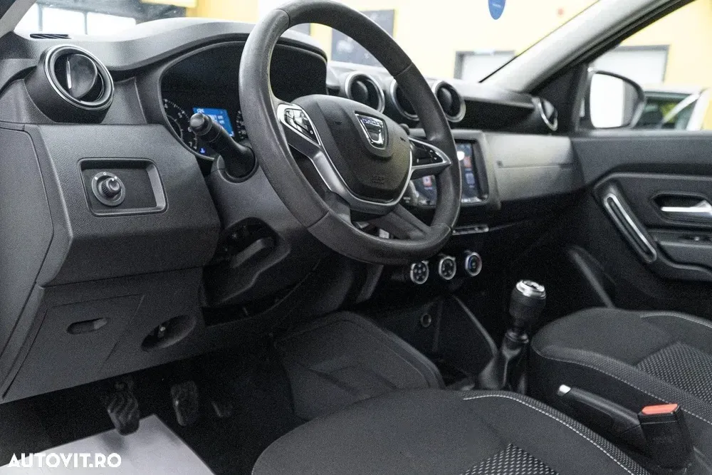 Dacia Duster 1.5 Blue dCi 4WD Comfort — imagine 6