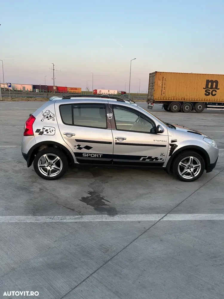 Dacia Sandero I 1.6 MPI Laureate — imagine 3
