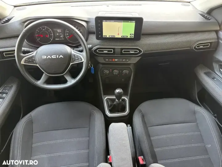 Dacia Logan TCe 90 MT6 Expression