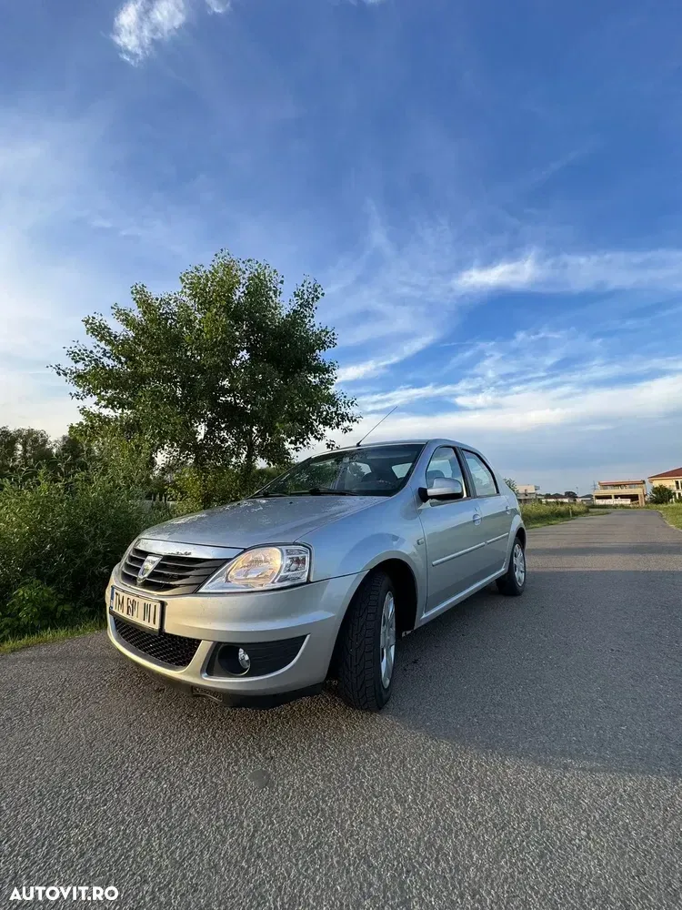 Dacia Logan I 1.6 16V Laureate — imagine 4
